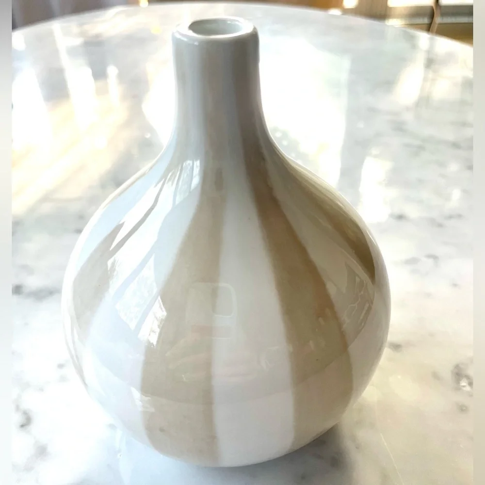 Jonathan Adler Happy Home Striped Bulbous vase, cream/white, EUC